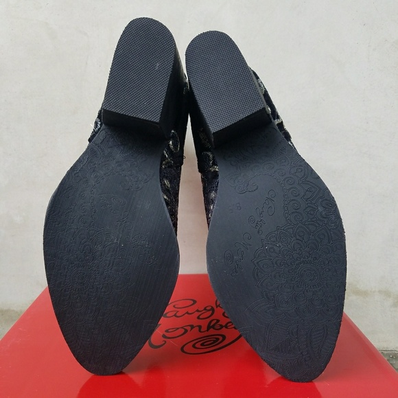 Fabulous Detailed Naughty Monkey Booties - Picture 7 of 8